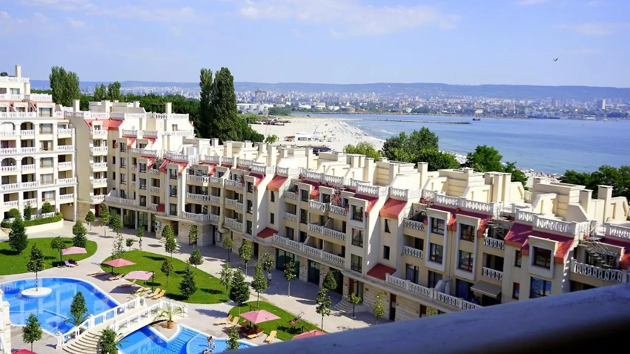 Апартаменти Варна Саут на плажа - Varna South Apartments on the beach