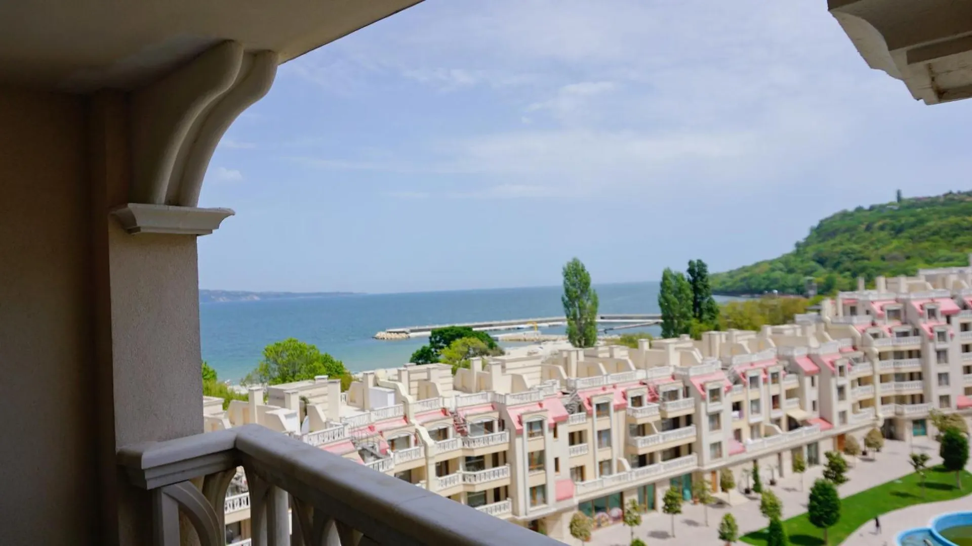 Апартаменти Варна Саут на плажа - Varna South Apartments on the beach 0*,  Болгария