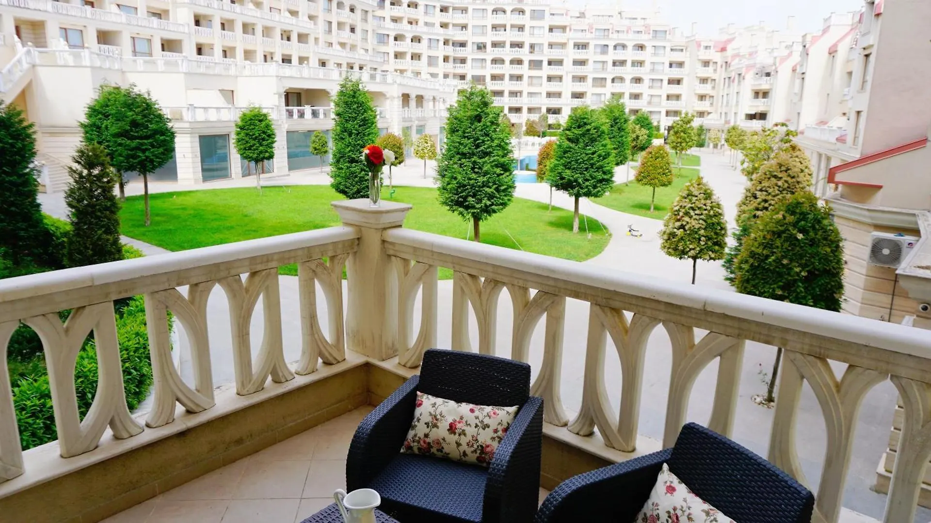Апартаменти Варна Саут на плажа - Varna South Apartments on the beach Болгария