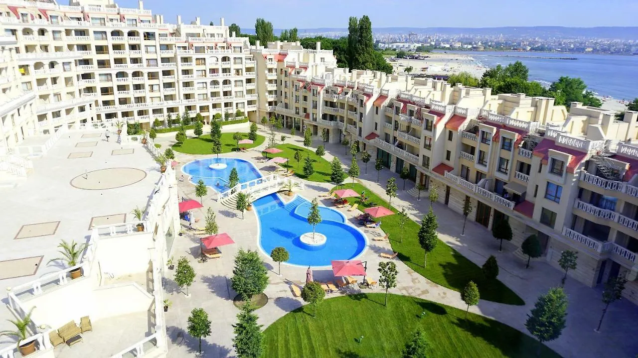 Апартаменти Варна Саут на плажа - Varna South Apartments on the beach